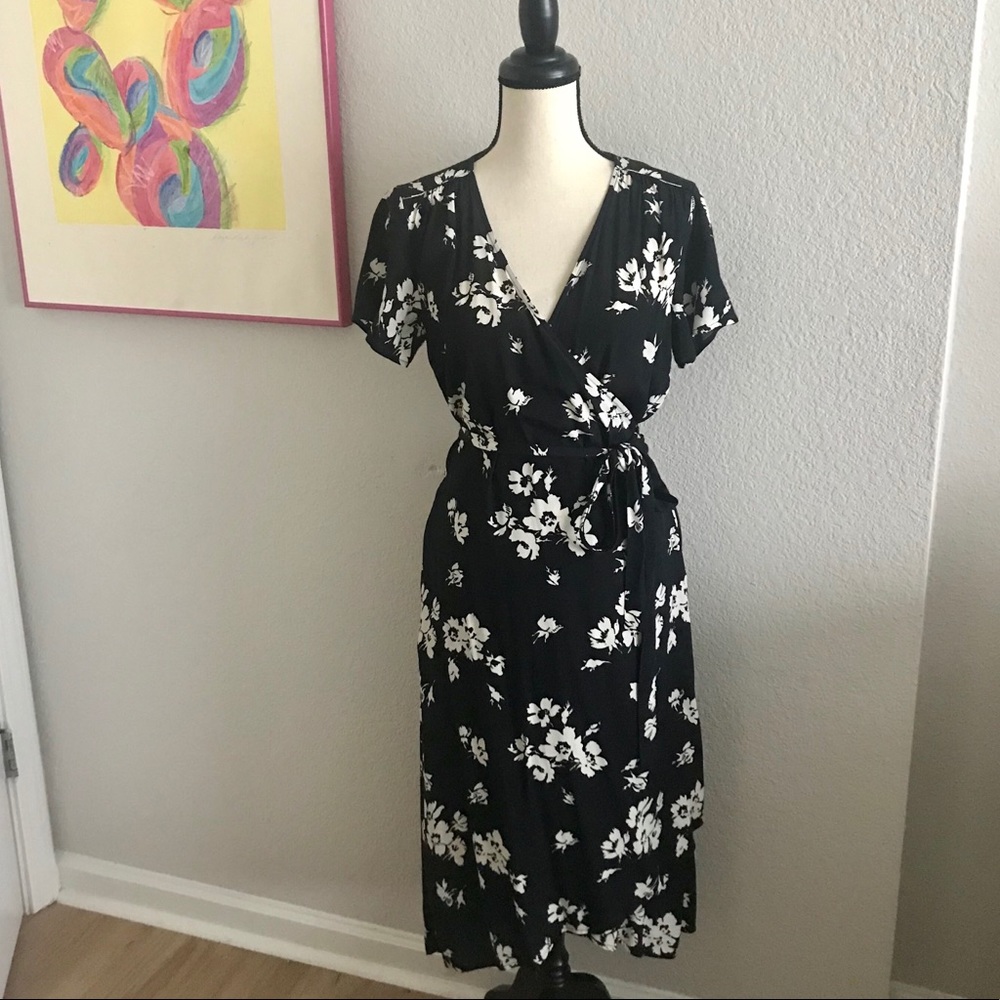 Gap Flutter Sleeve Midi Wrap Dress + Pockets